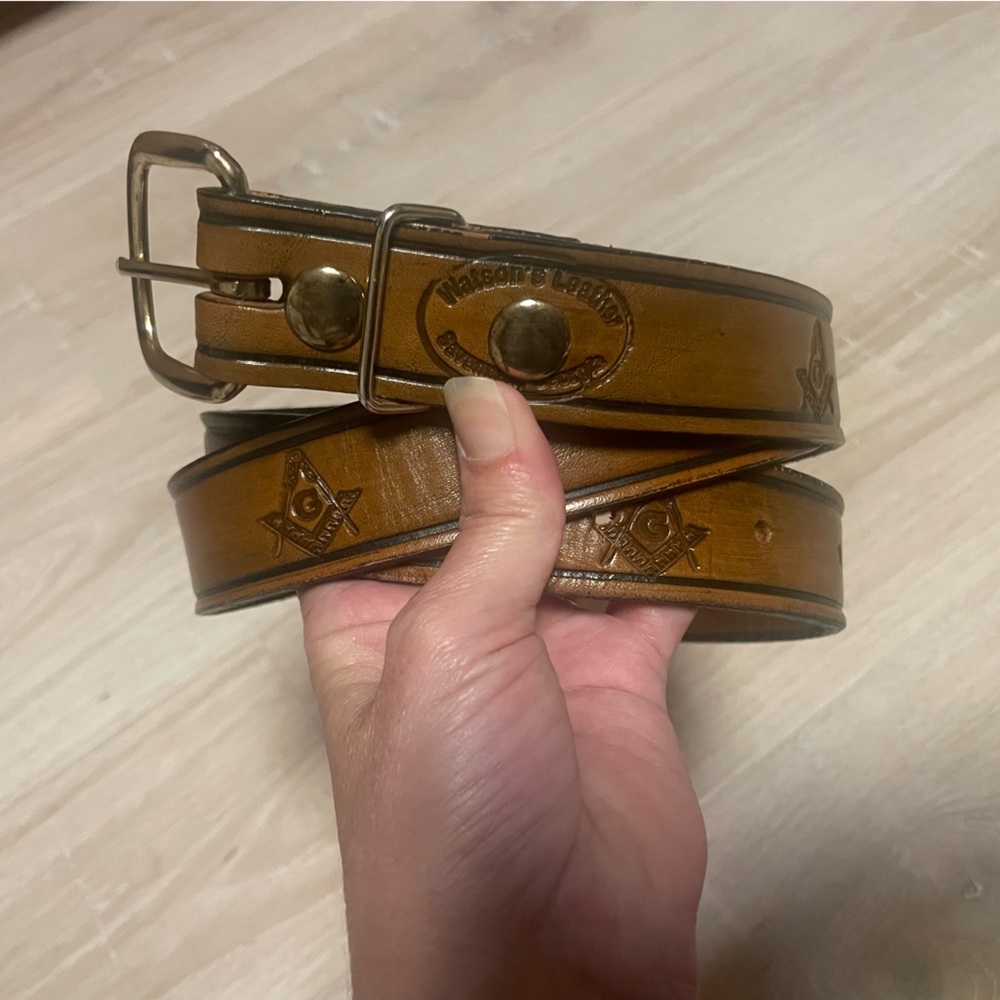 Masonic Hand Tooled Leather Belt L/XL - Picture 2 of 16